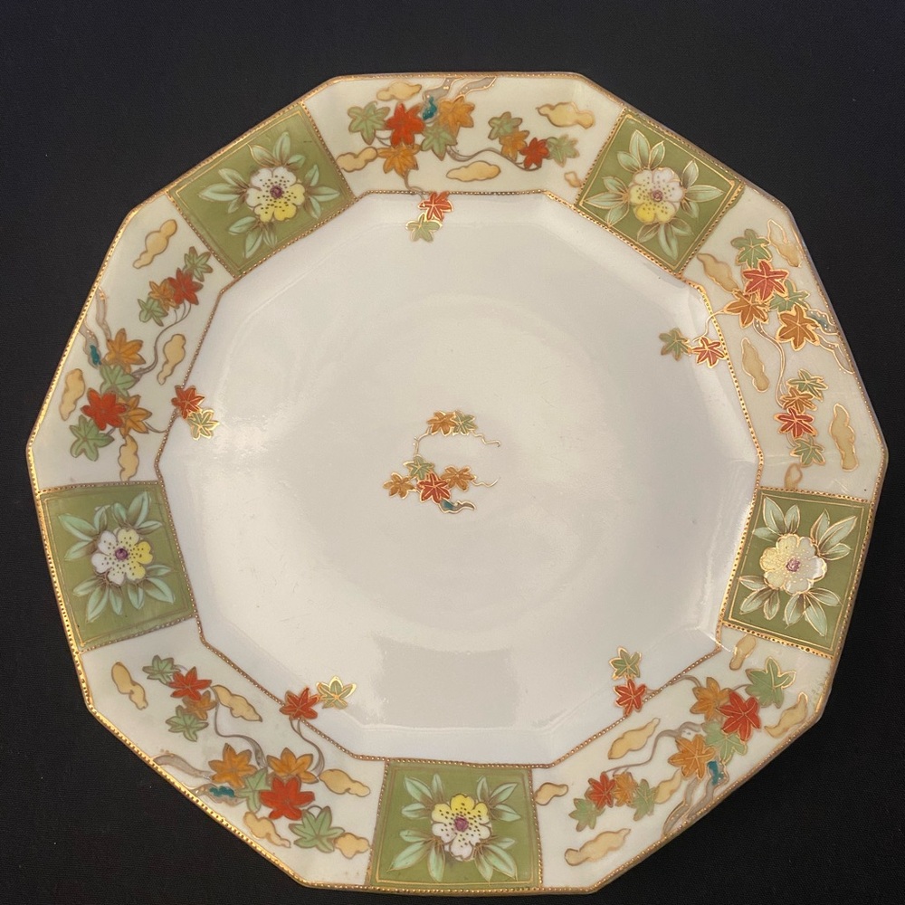 Nippon Meito China Hand painted Maple Floral design Octagonal Plate gold rim